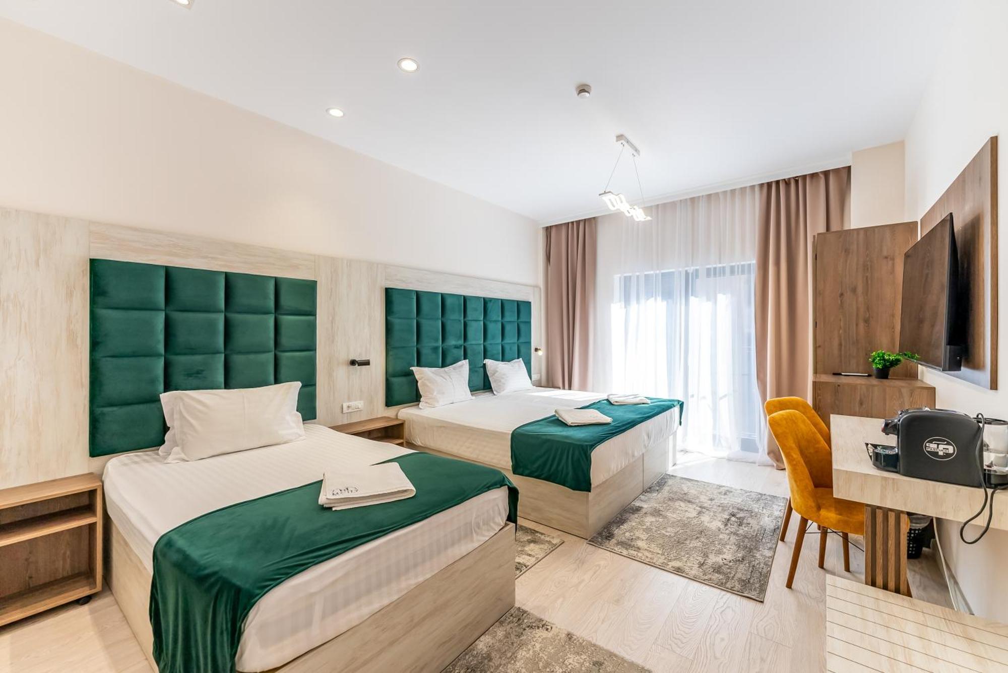 M City Aparthotel Arad Habitación foto